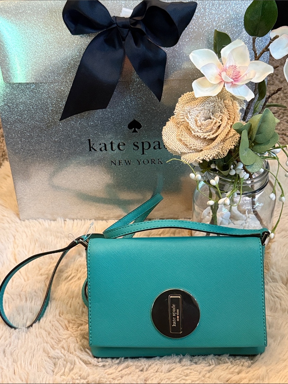 ✨ Kate Spade Sally Newbury Lane turquoise saffiano leather crossbody bag✨ - Picture 2 of 13